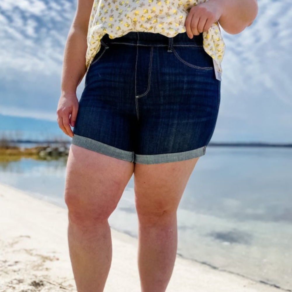 Dark Wash High Waisted Pull On Shorts